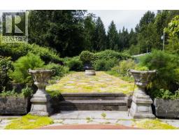 577 Pratt Road, Gibsons, BC V0N1V4 Photo 27