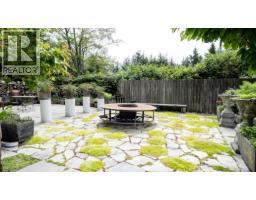 577 Pratt Road, Gibsons, BC V0N1V4 Photo 26