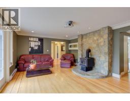 Living room - 8136 Miracle Close, Youbou, BC V0R3E1 Photo 10