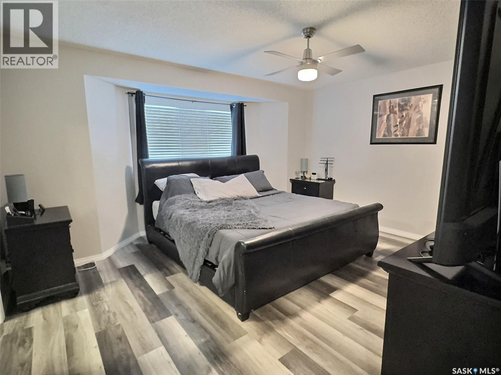 419 Clasky DRIVE - 28