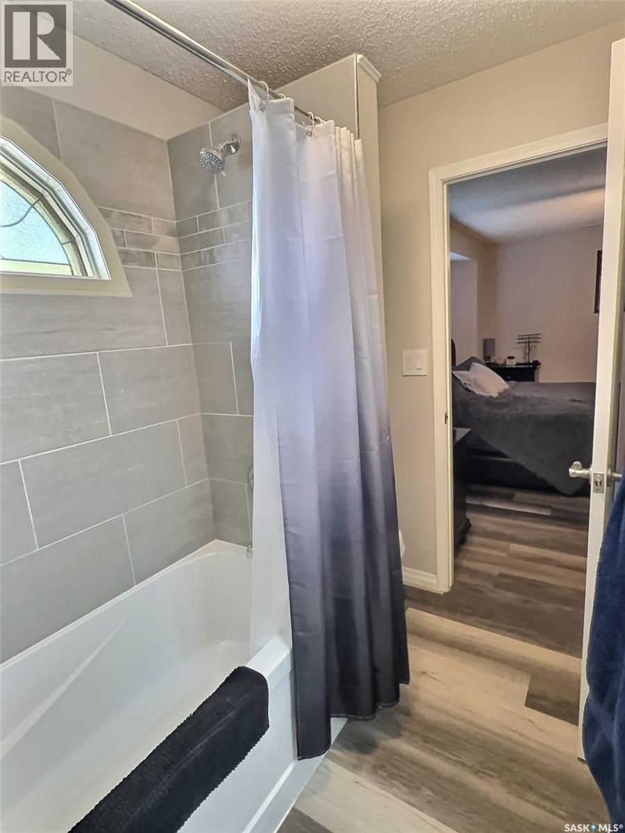 419 Clasky DRIVE - 34