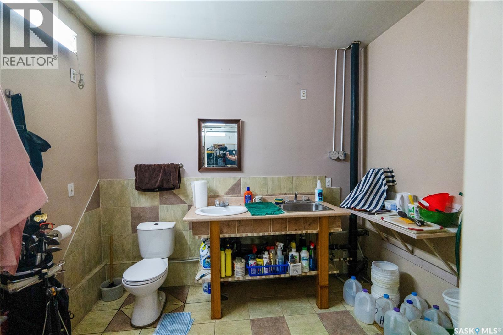 815 Weikle AVENUE - 40
