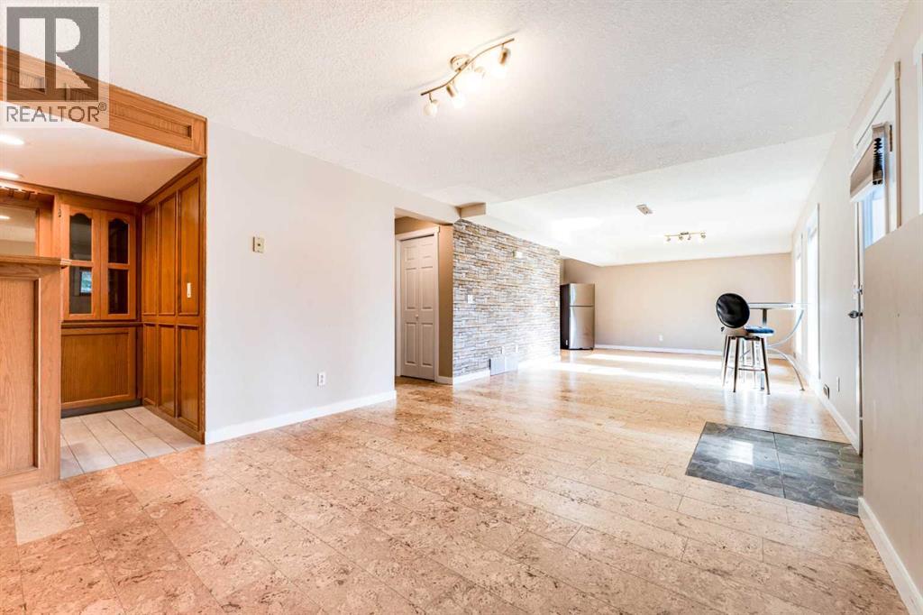 145 Hawkdale Circle NW - 33