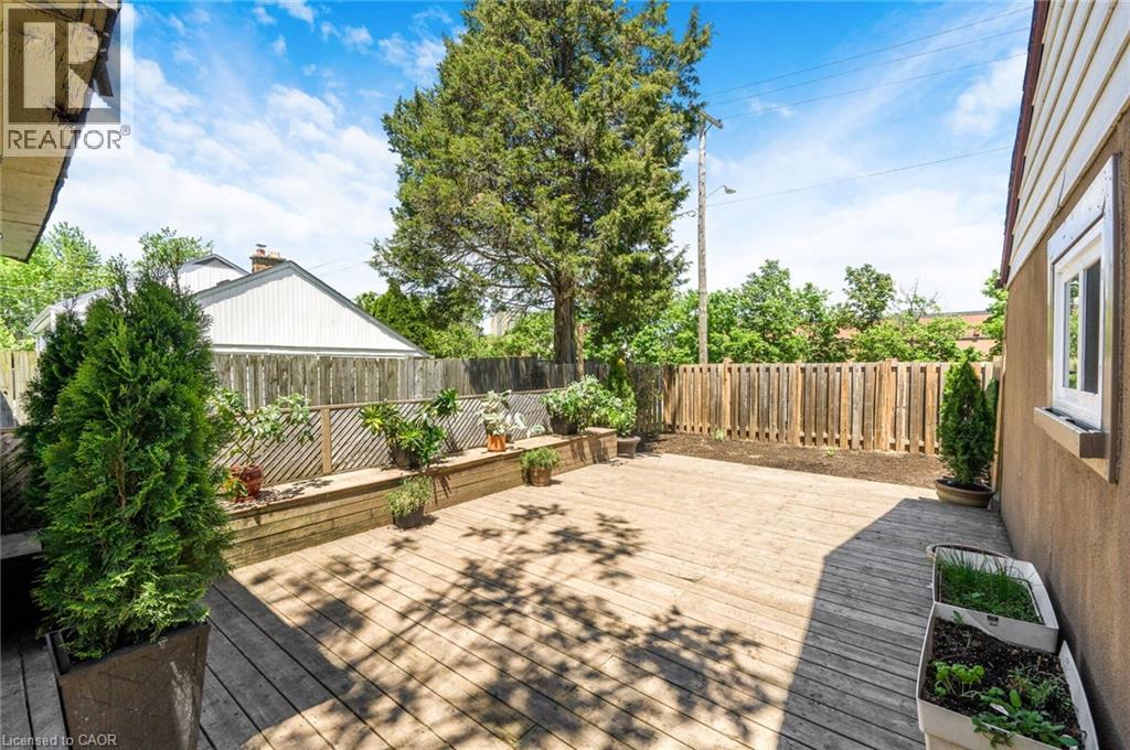 1 GALBRAITH Drive - 37