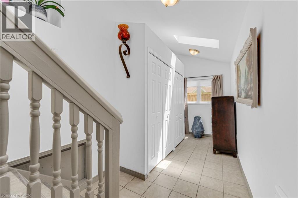 1 GALBRAITH Drive - 17