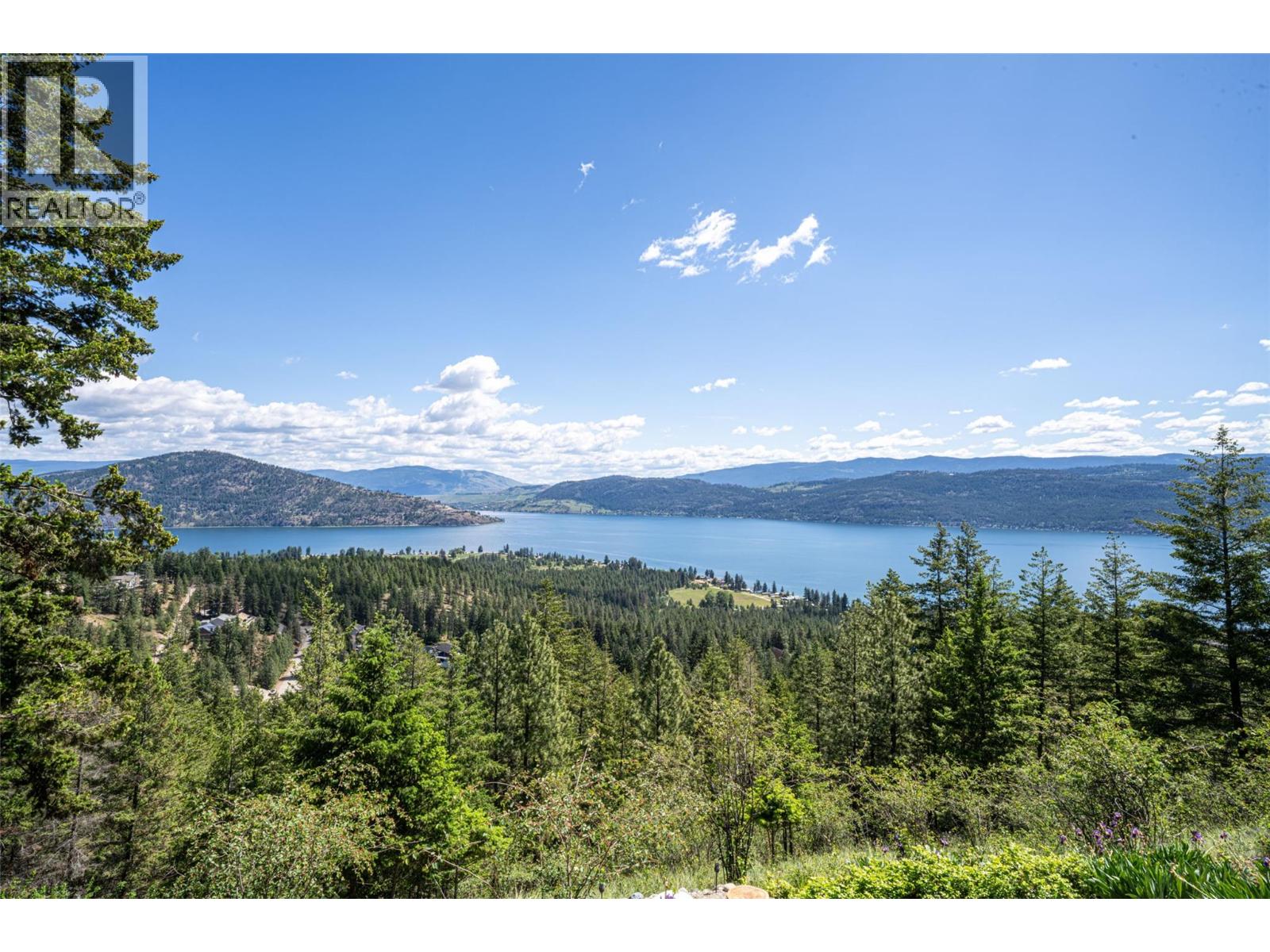 132 Crown Crescent, Vernon