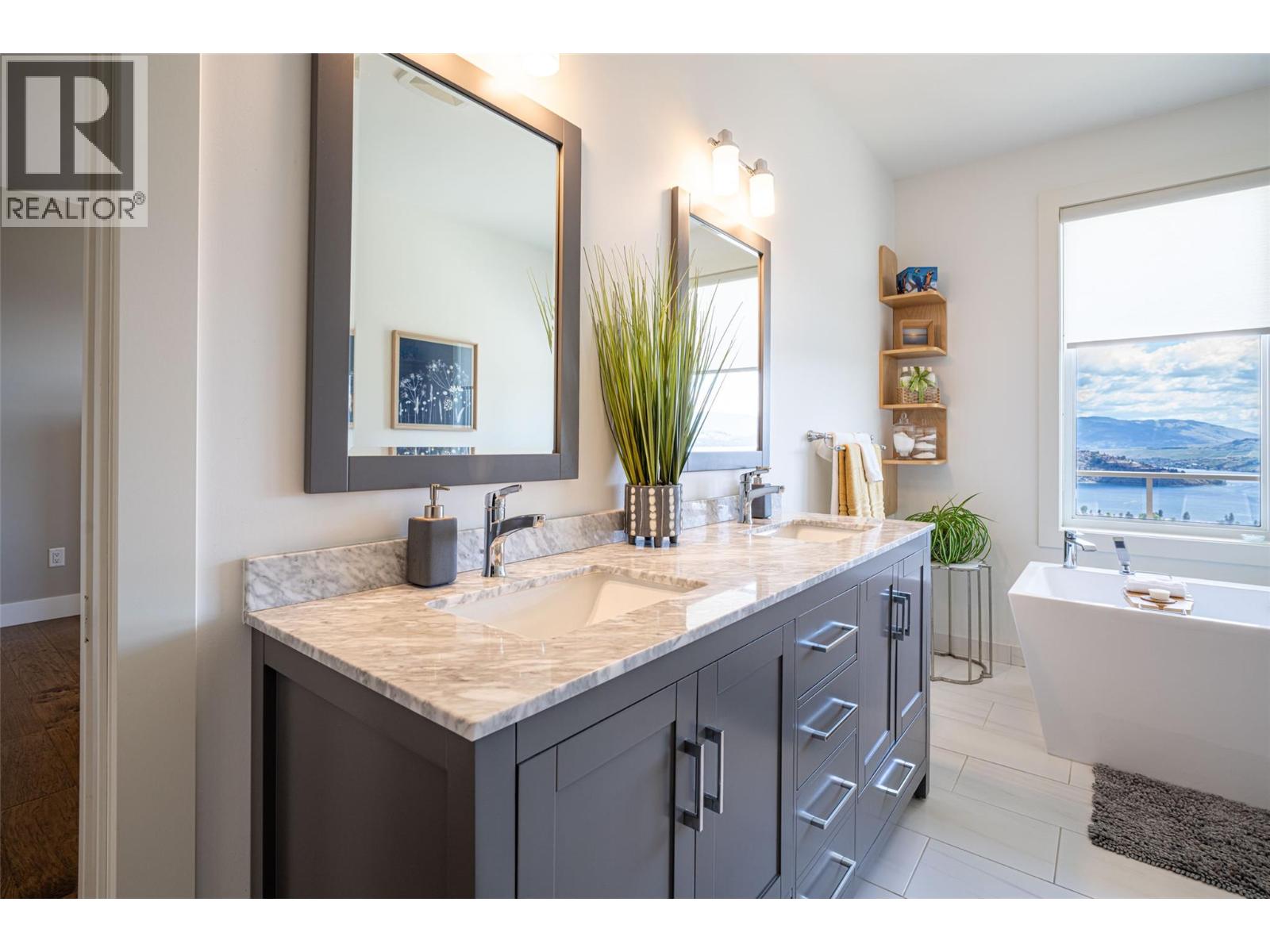 132 Crown Crescent, Vernon