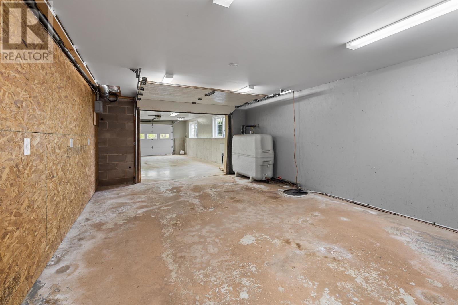 79 KEPPOCH Road - 40
