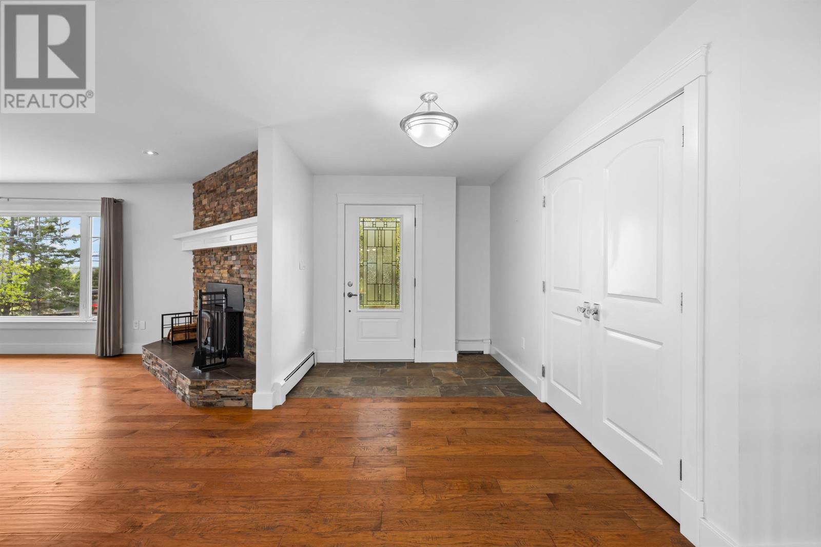 79 KEPPOCH Road - 6