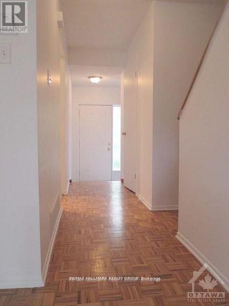 #- 84 PADDINGTON STREET - 10