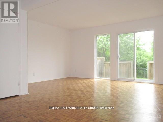 #- 84 PADDINGTON STREET - 7
