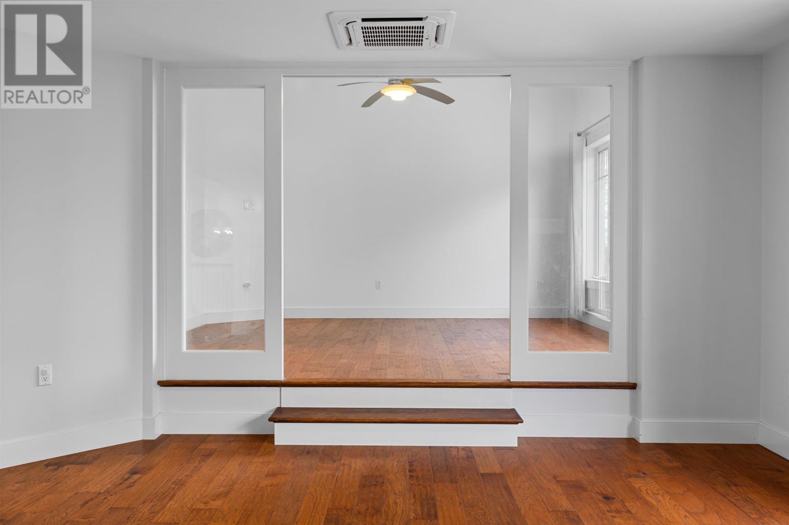 79 KEPPOCH Road - 8