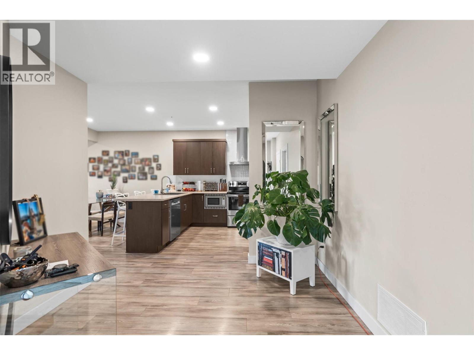 206 Vineyard Way - 11