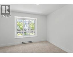 105 2304 Emery Court, North Vancouver, BC V7J0G3 Photo 15