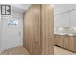 105 2304 Emery Court, North Vancouver, BC V7J0G3 Photo 21