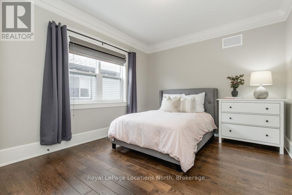 93 STANLEY STREET - 30