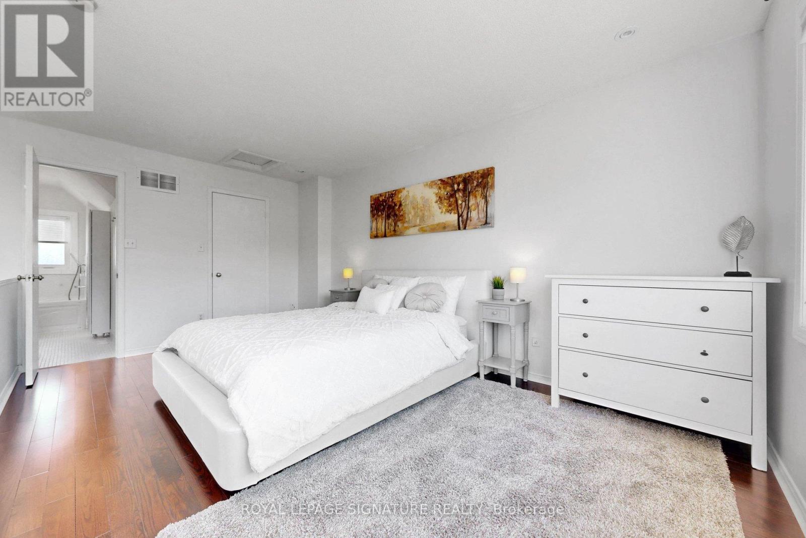 75 DONCASTER AVENUE - 28