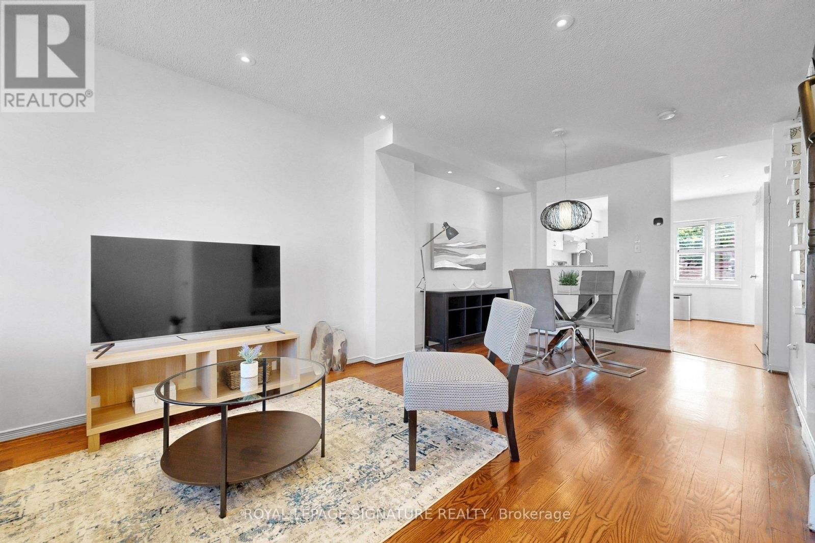 75 DONCASTER AVENUE - 3