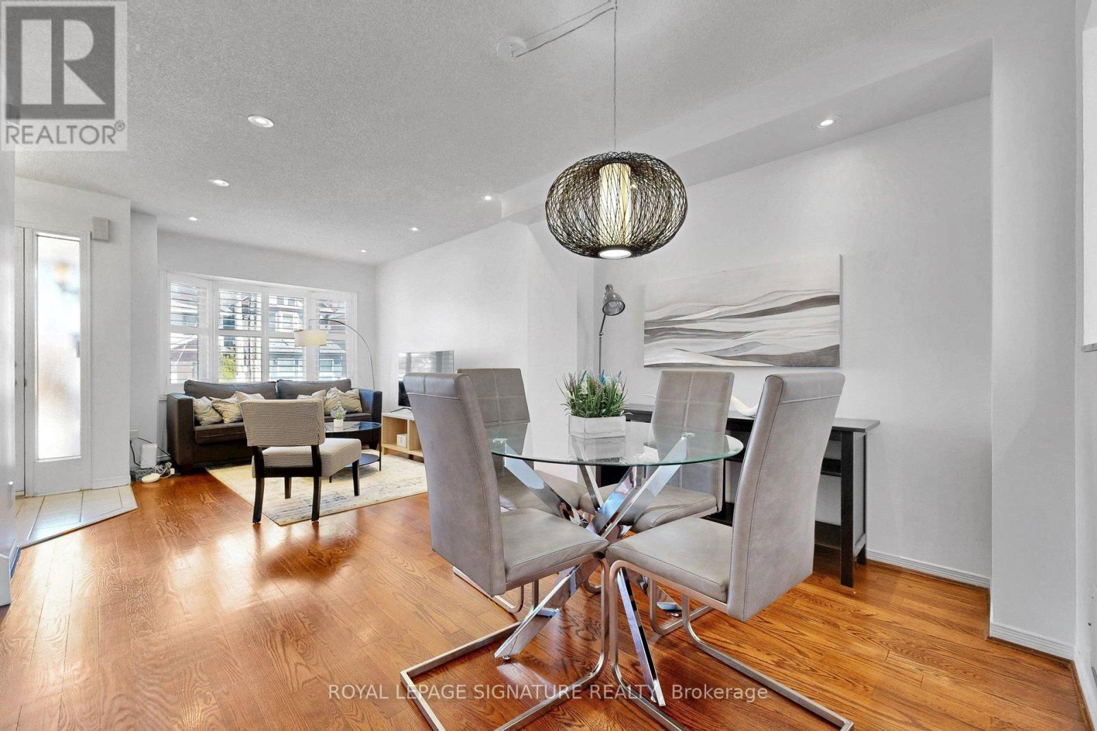 75 DONCASTER AVENUE - 8