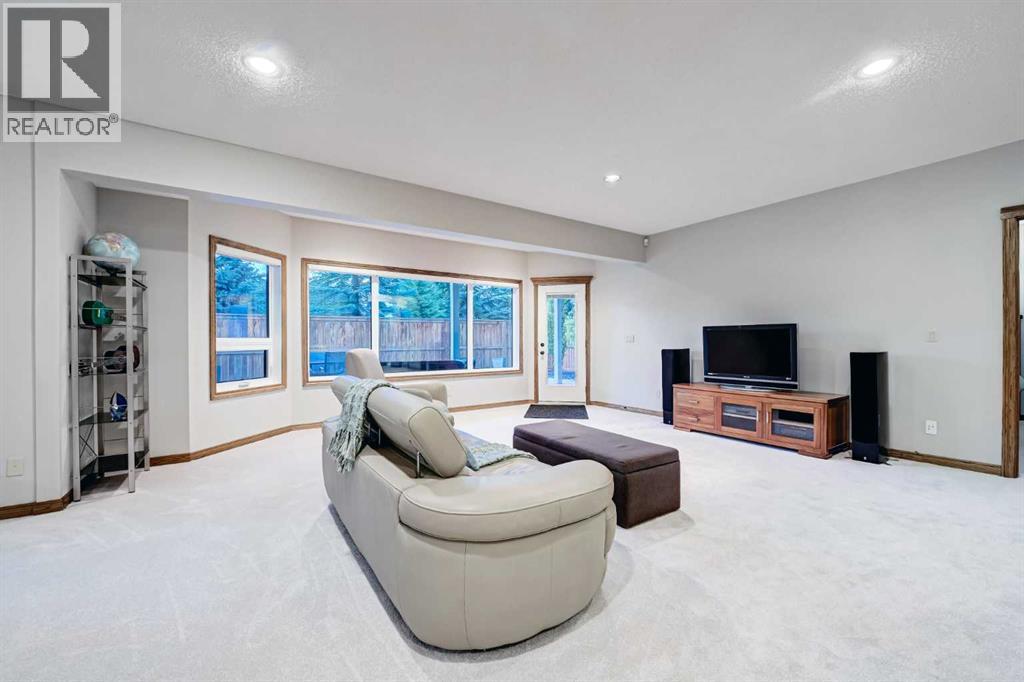 156 Christie Park View SW - 21