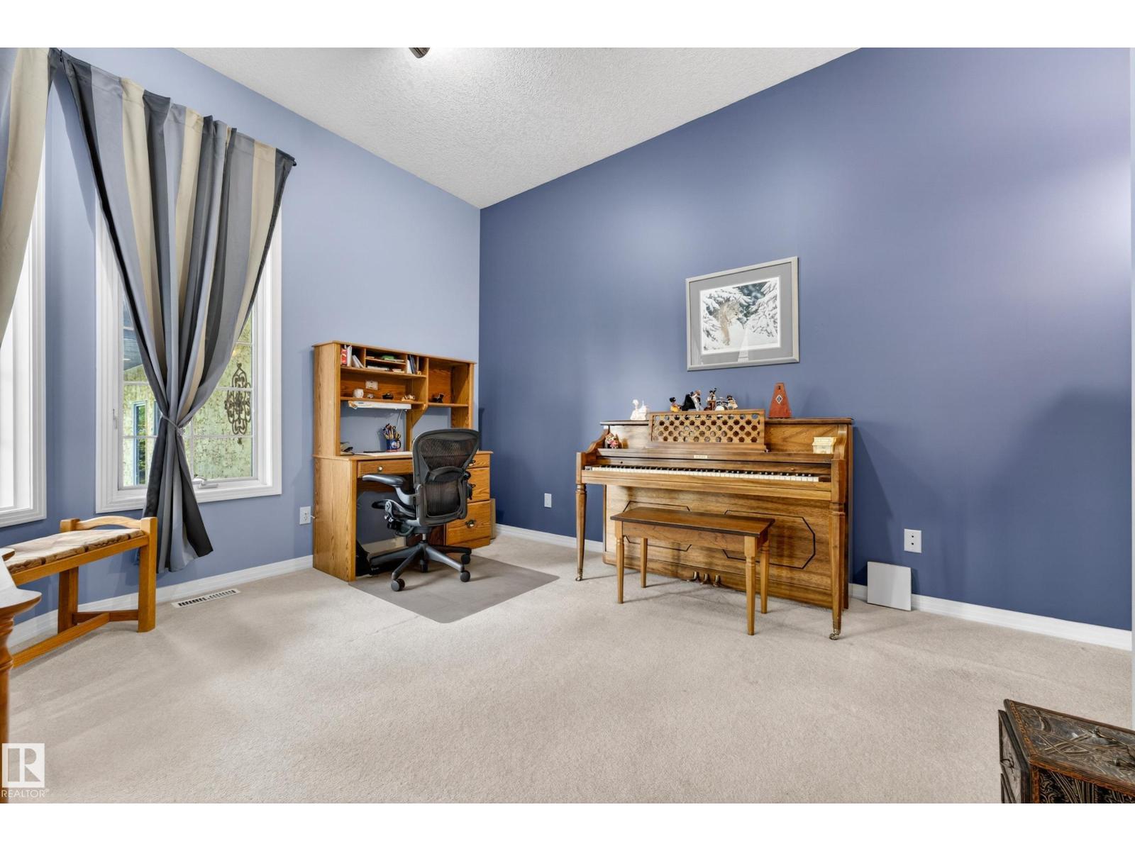 433 ESTATE DR - 32