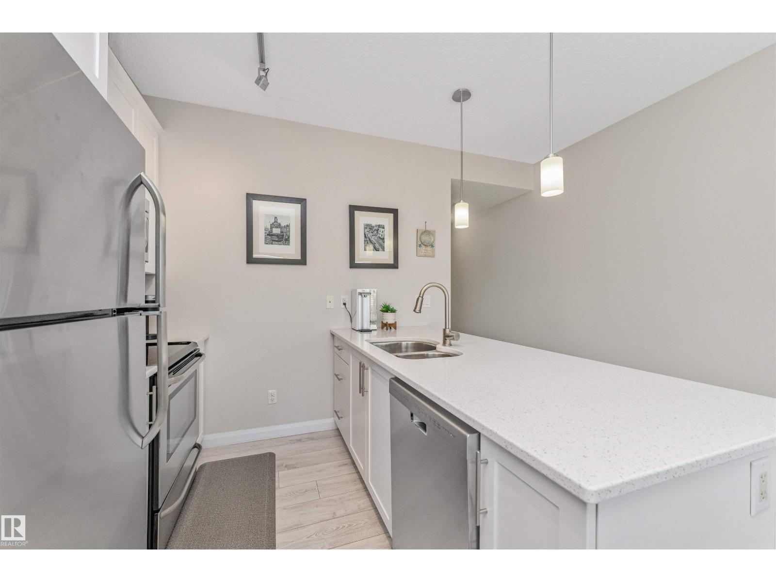 #43 3710 ALLAN DR SW - 20