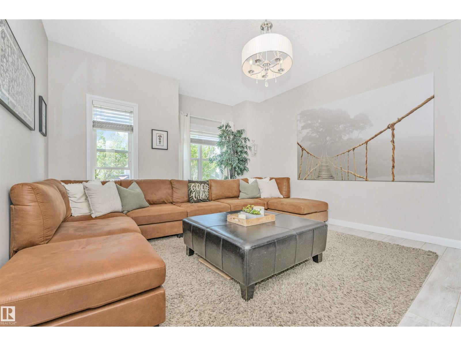#43 3710 ALLAN DR SW - 33