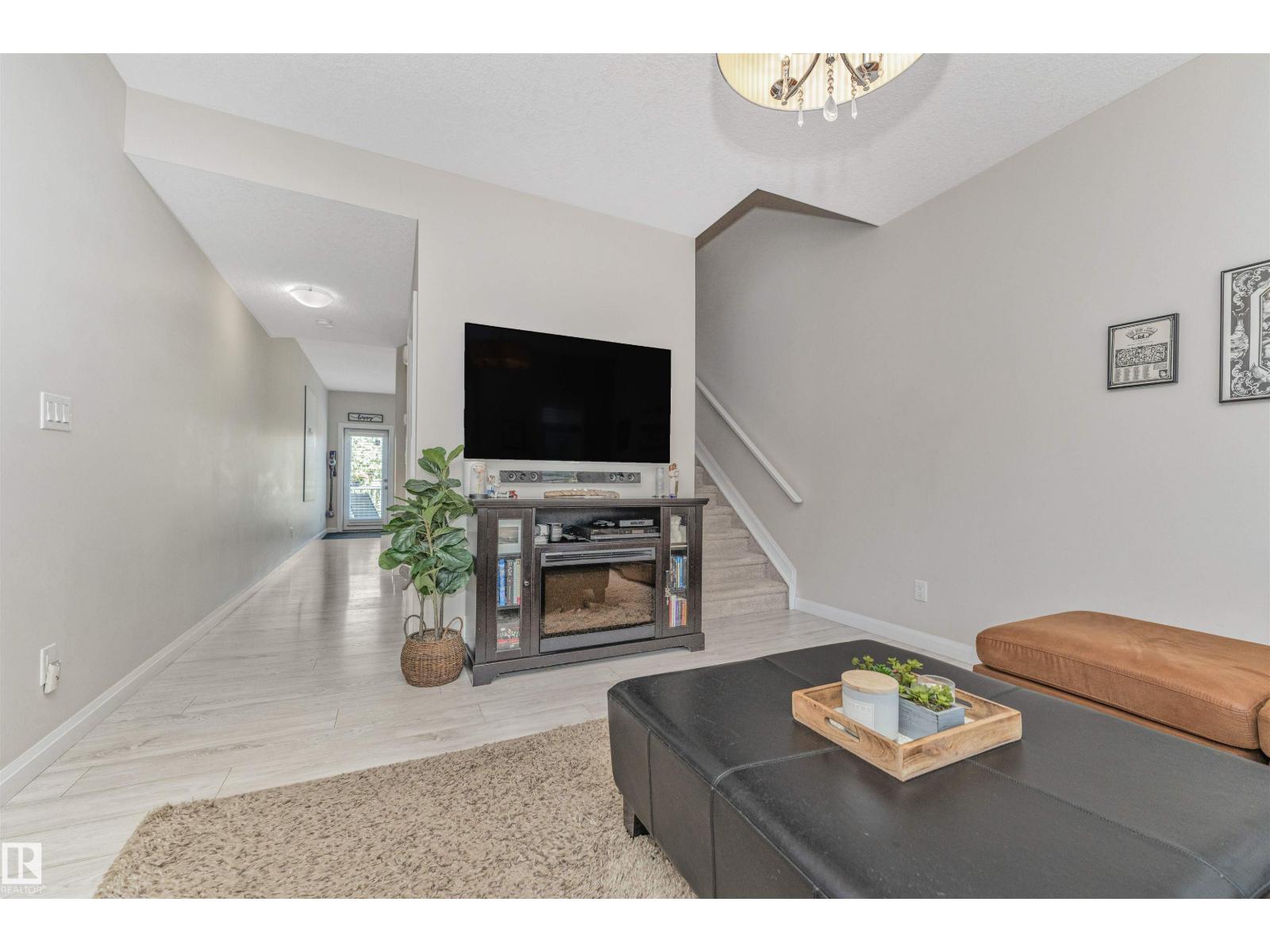 #43 3710 ALLAN DR SW - 34