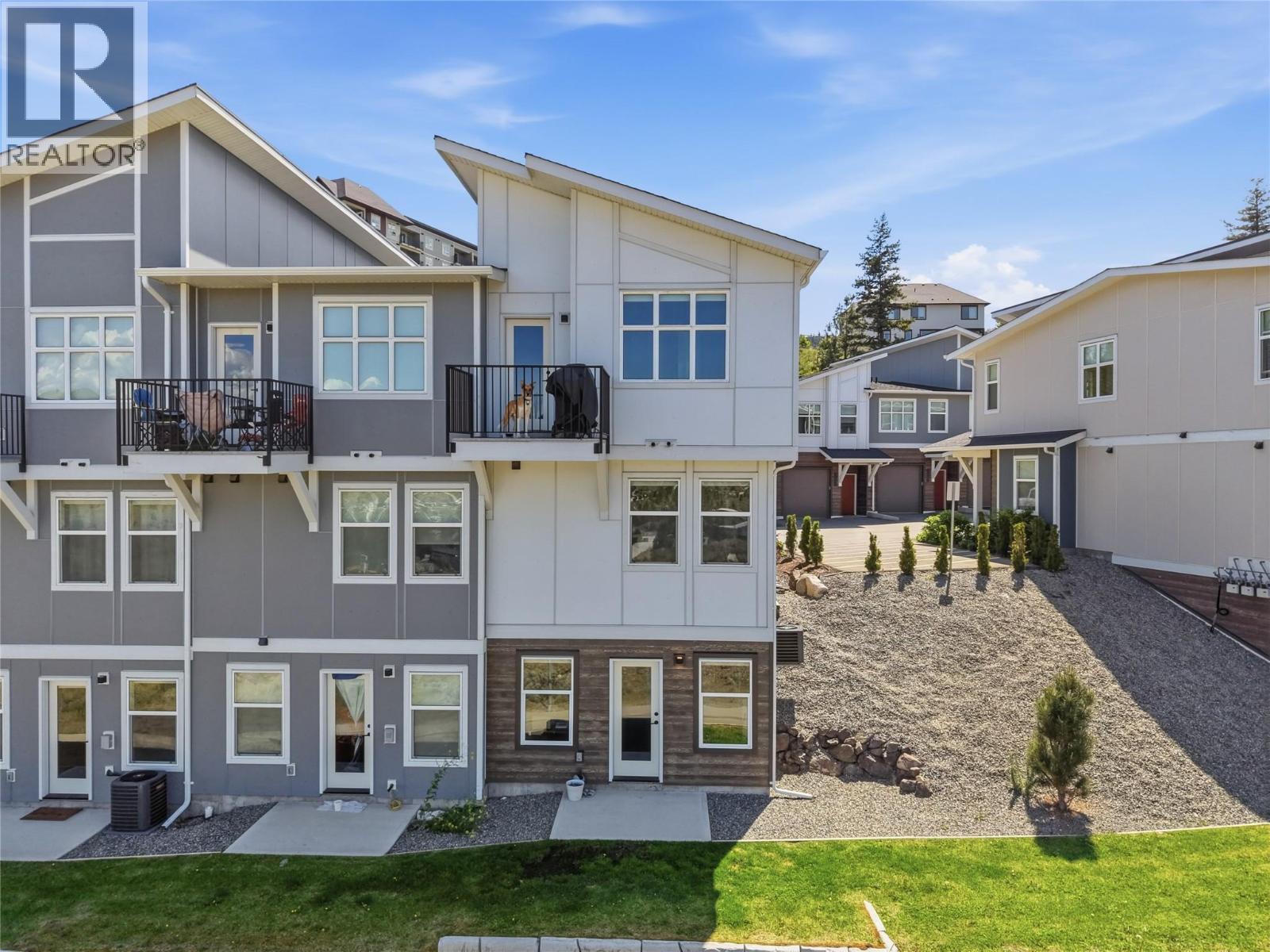 #121 1701 FOXTAIL Drive - Image 2