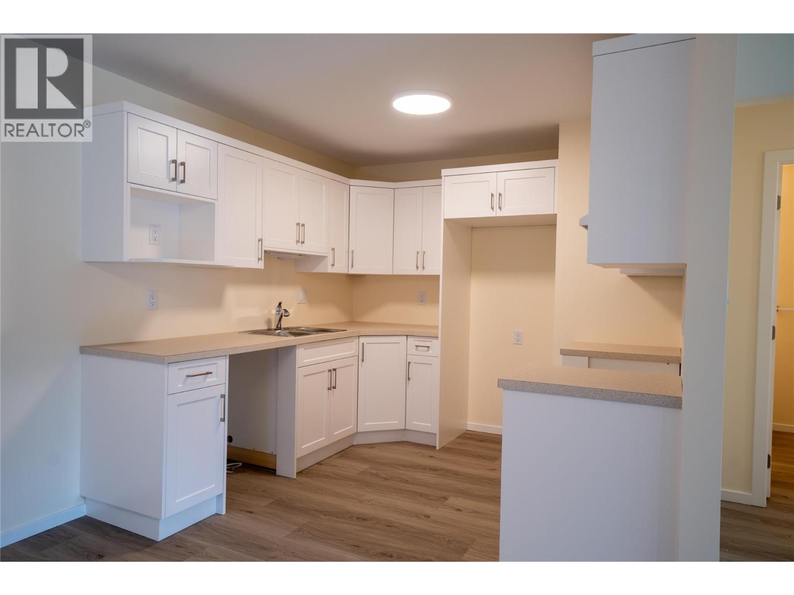 183 Maple Street Unit# 102, Penticton