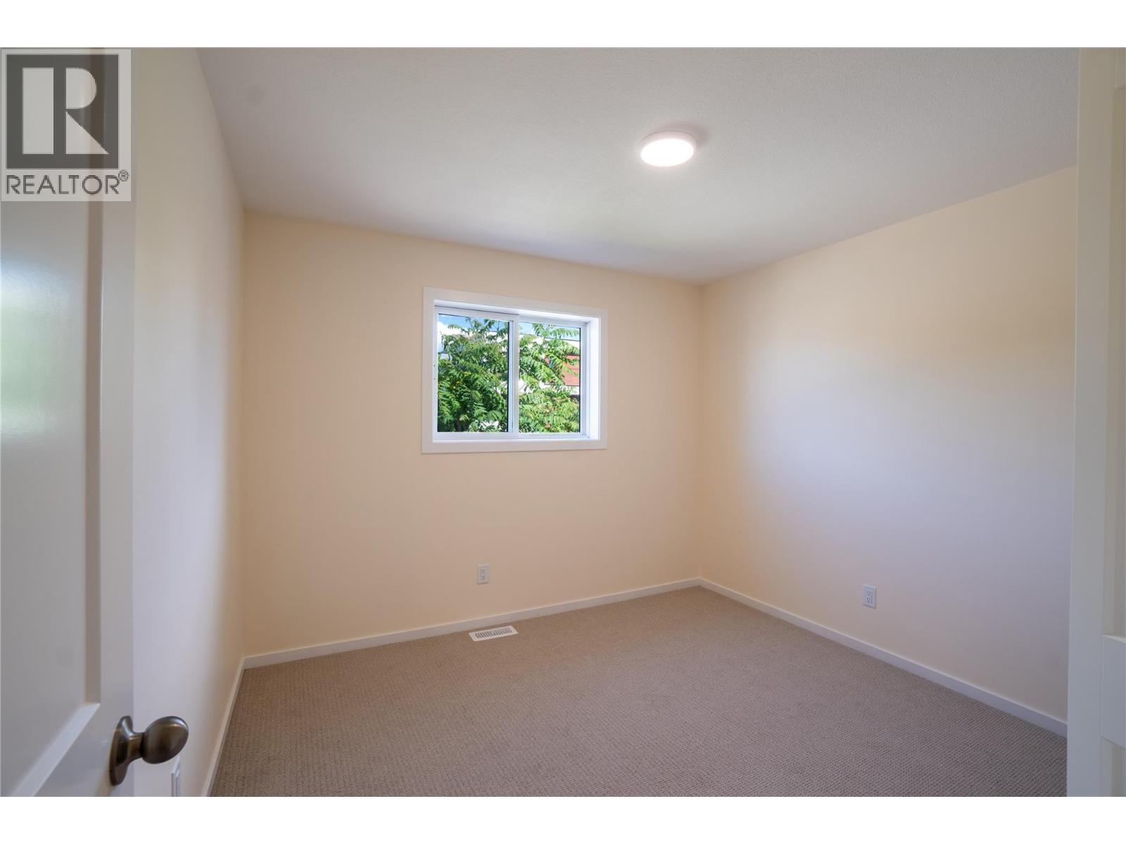 183 Maple Street Unit# 102, Penticton