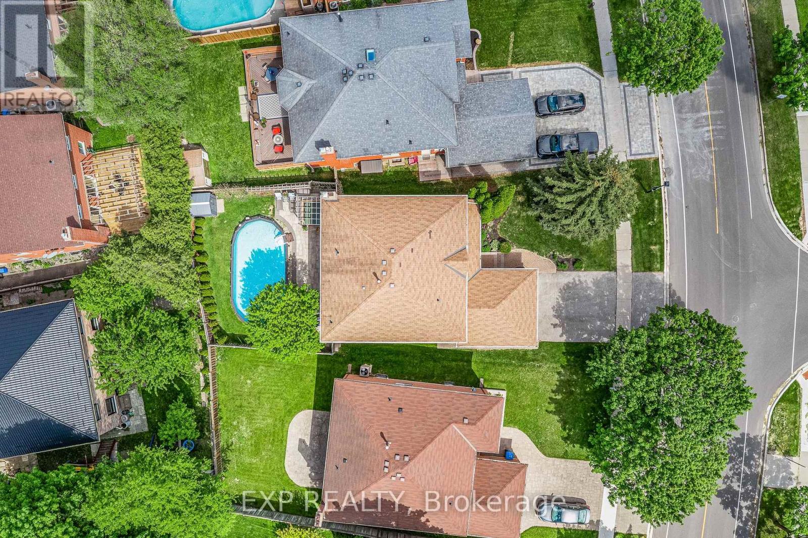 374 SAVAGE ROAD - 34