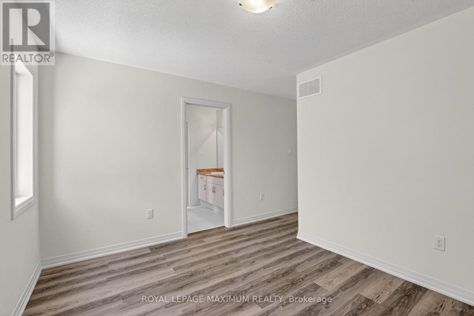6 STYCH STREET - 29