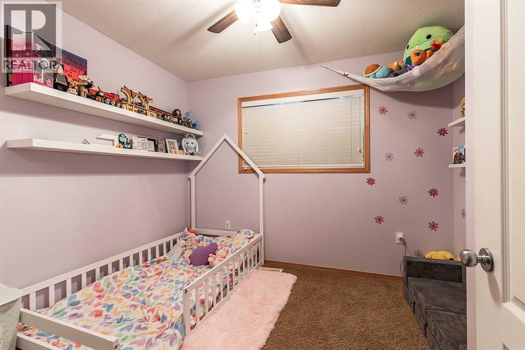 #1 115 3 Street NE - 25