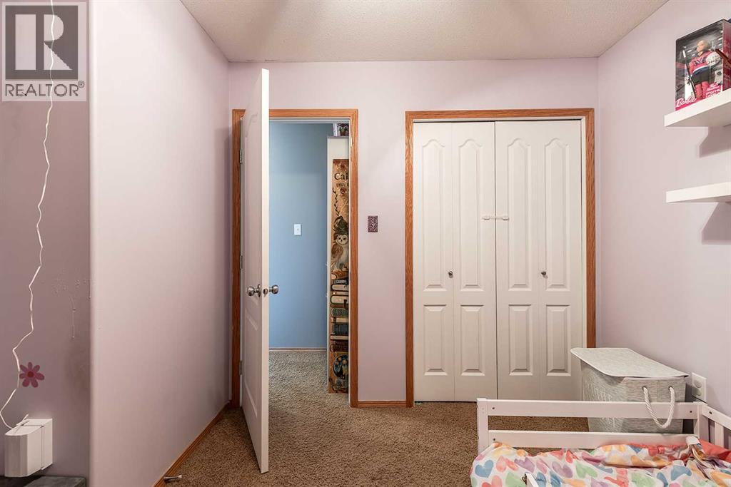#1 115 3 Street NE - 26
