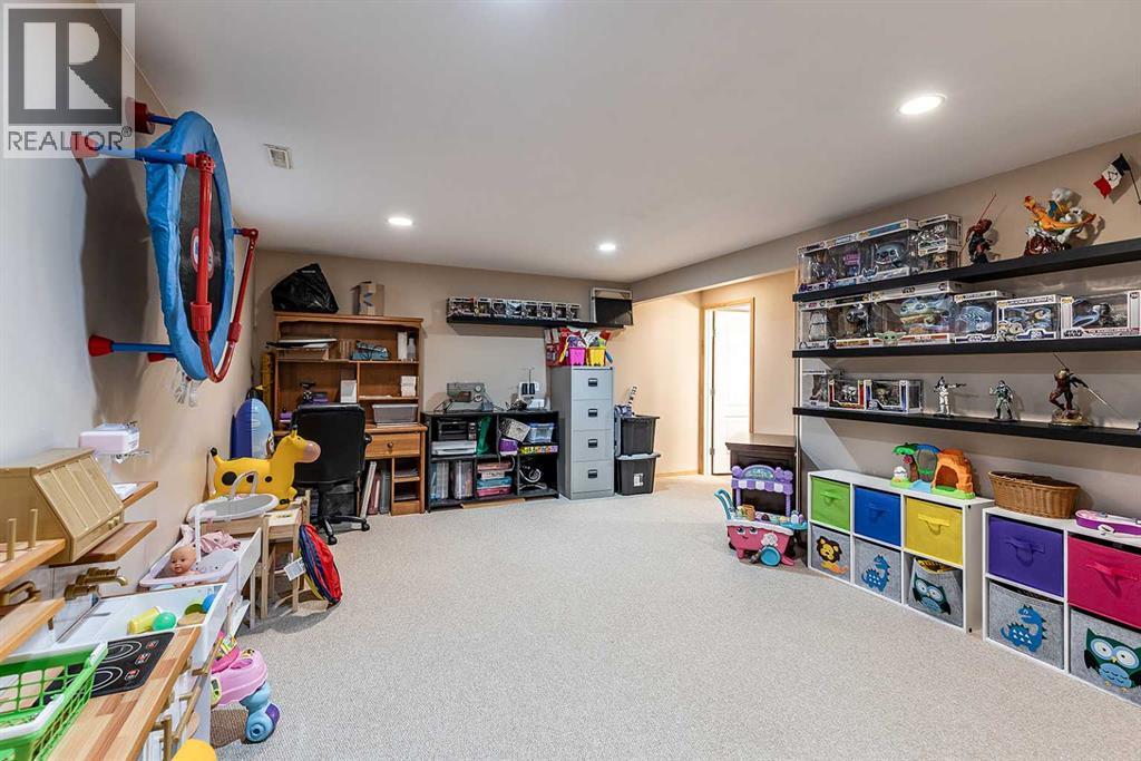 #1 115 3 Street NE - 30