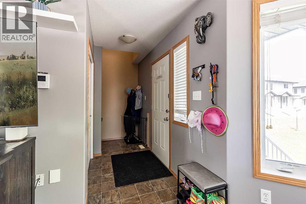 #1 115 3 Street NE - 4