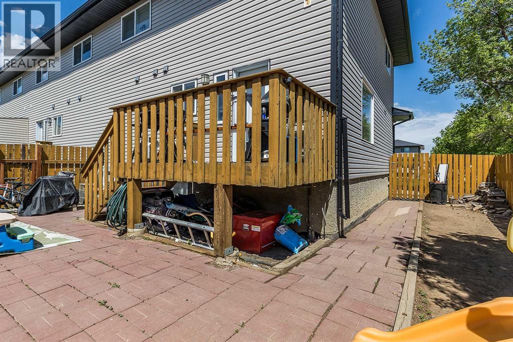#1 115 3 Street NE - 41