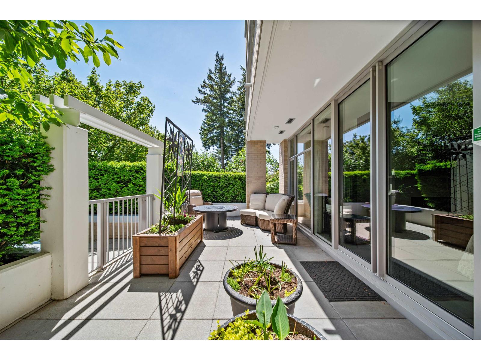 103 1501 VIDAL Street - main photo