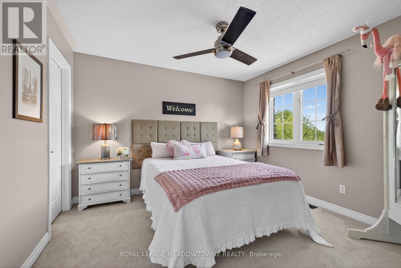 26 CALLAGHAN CRESCENT - 32