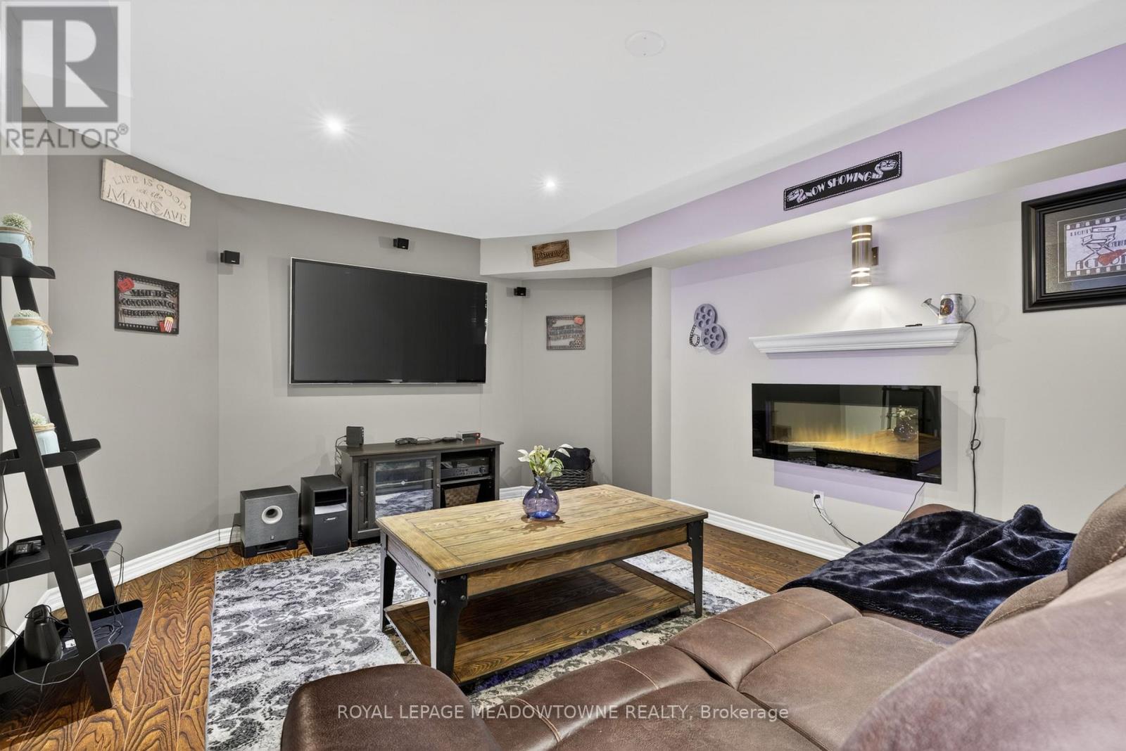 26 CALLAGHAN CRESCENT - 40