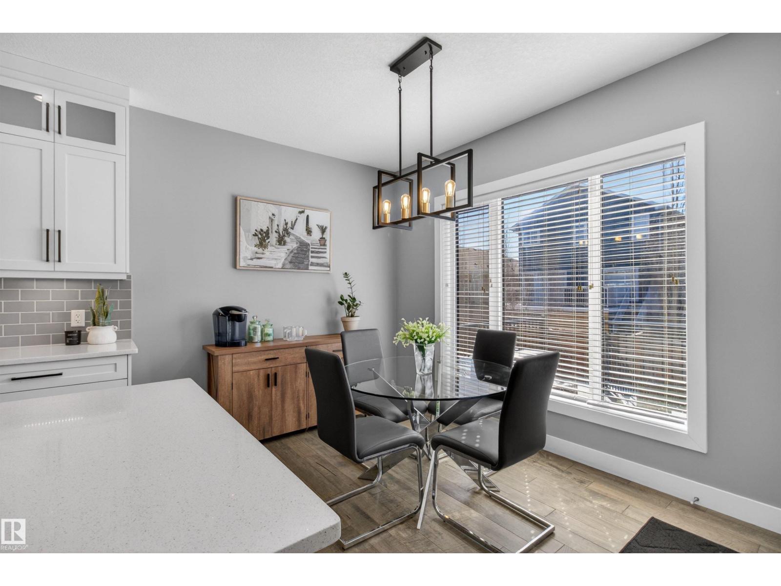 457 MEADOWVIEW DR - 17