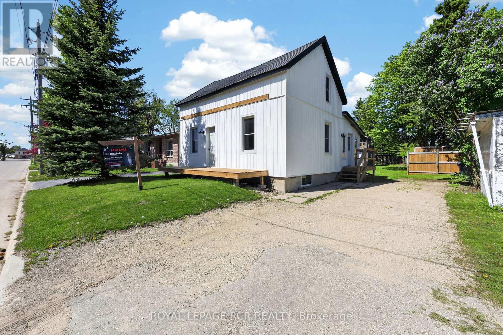 170 YOUNG STREET - 4