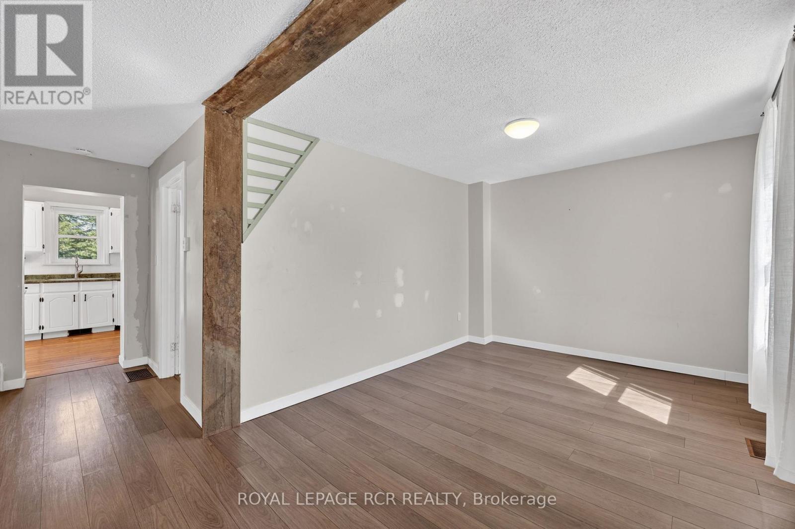 170 YOUNG STREET - 17