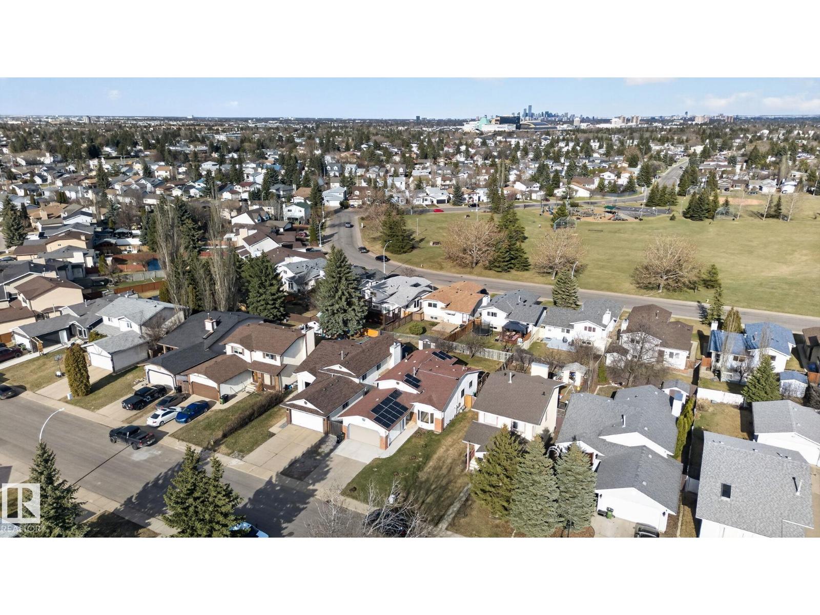 8403 190 ST NW - 70