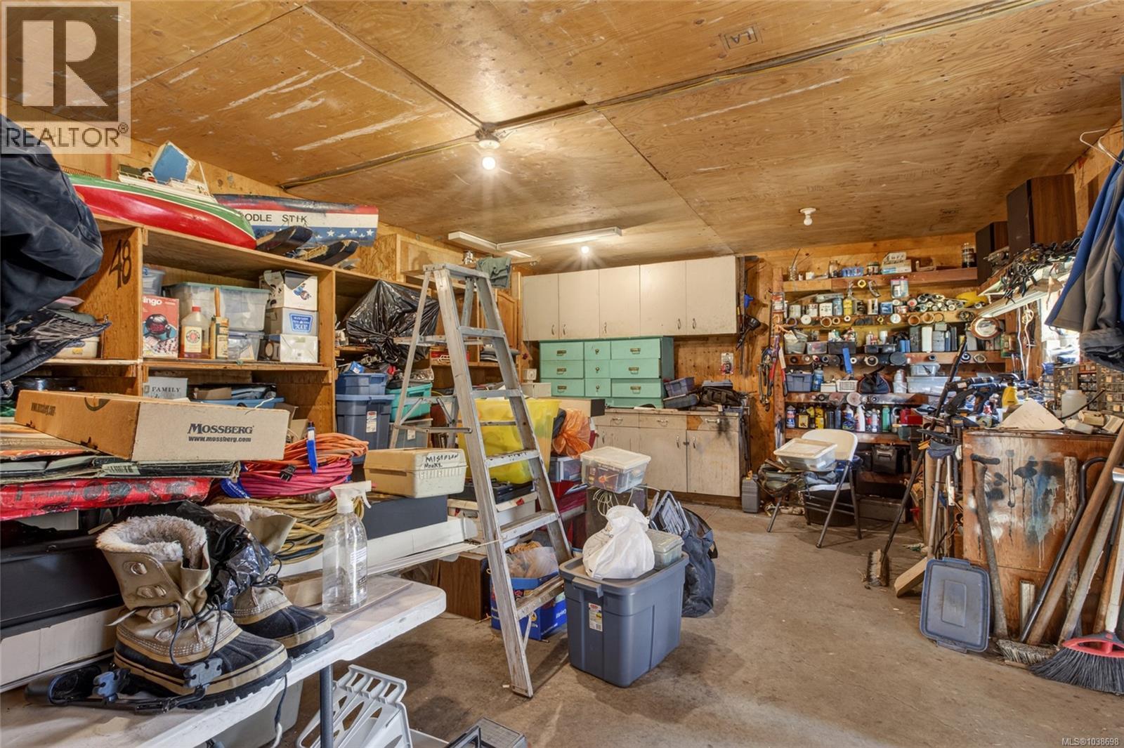 2393 Cooper Pl - 33