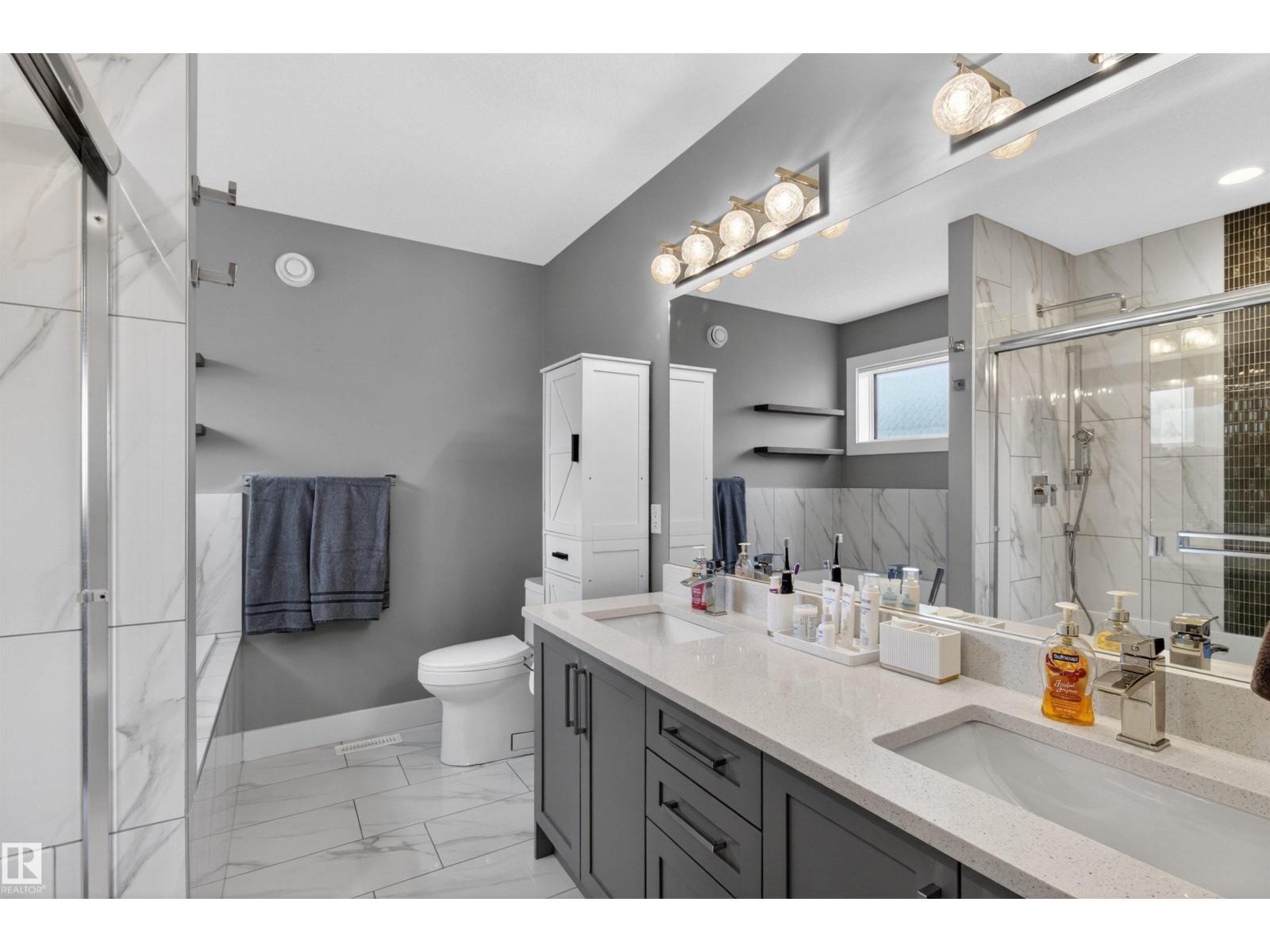 457 MEADOWVIEW DR - 32