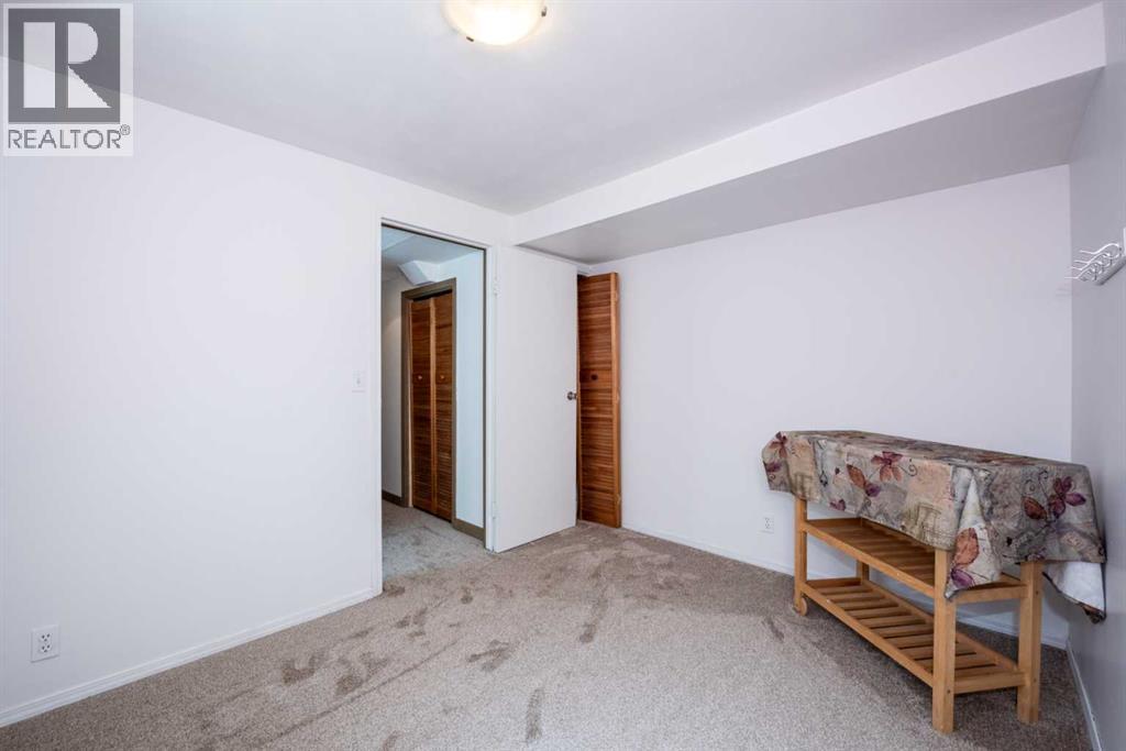 16 Rundleson Way NE - 37