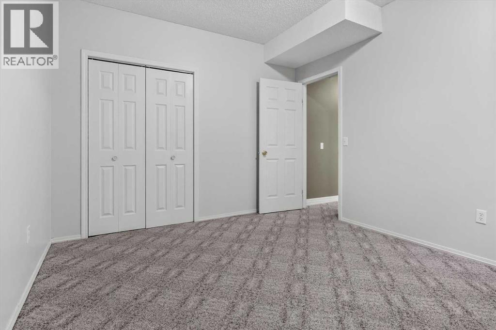 100 Macewan Park Manor NW - 38