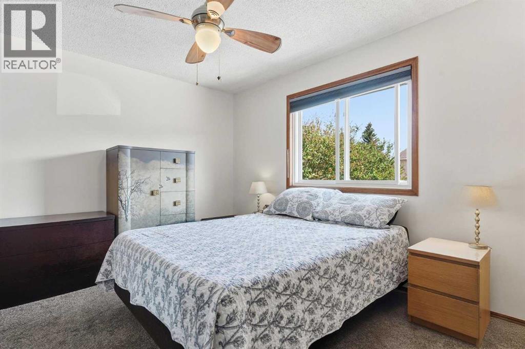 672 Macewan Drive NW - 13